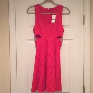 5/48 brand dress size small
